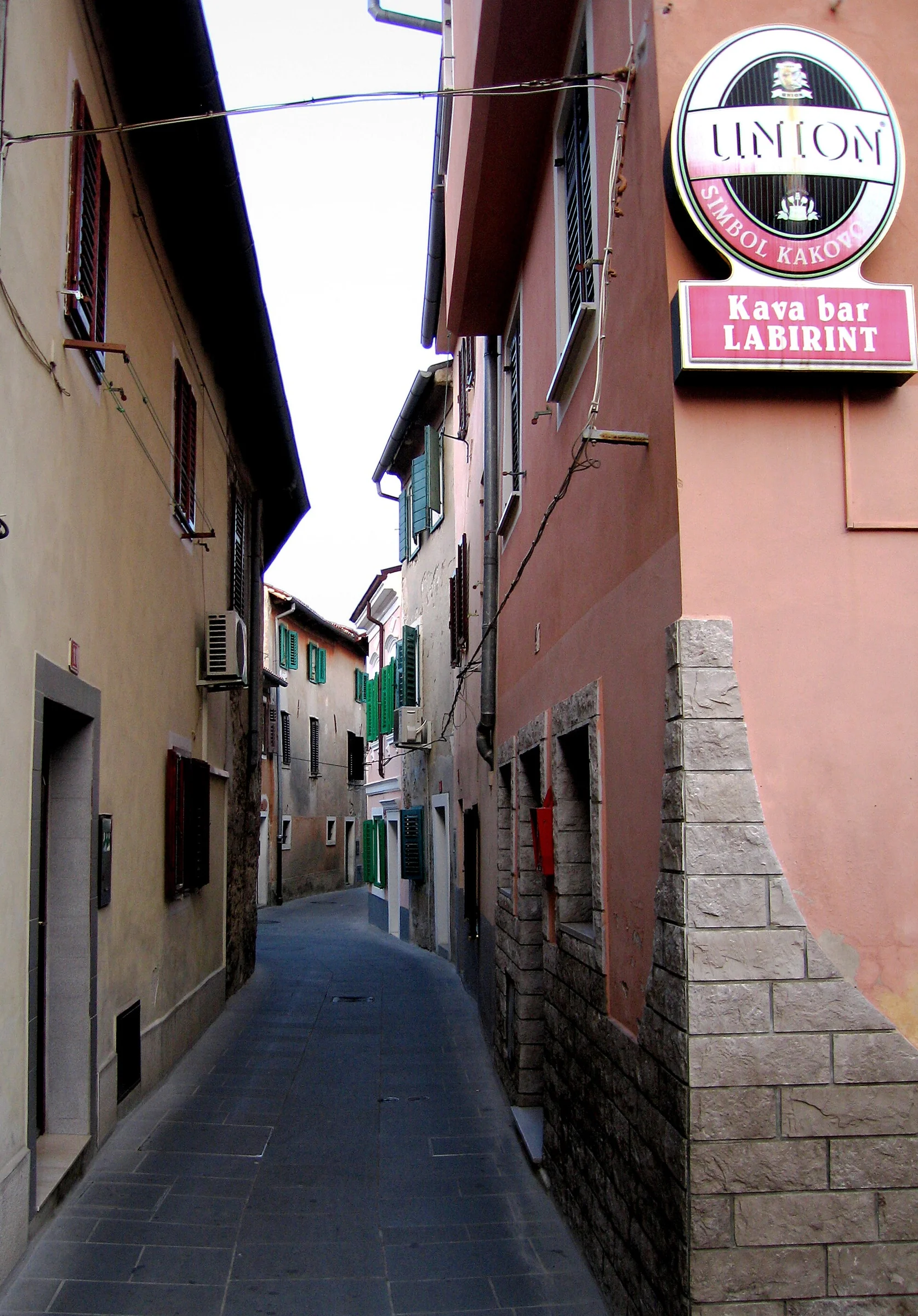 Eine Gasse in der Altstadt von Koper