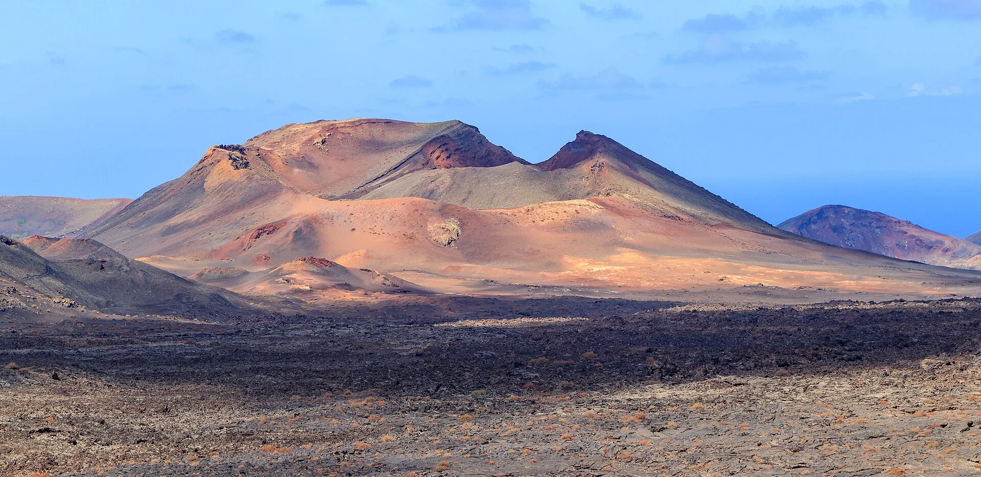 Die Feuerberge des Timanfaya-Nationalparks auf Lanzarote