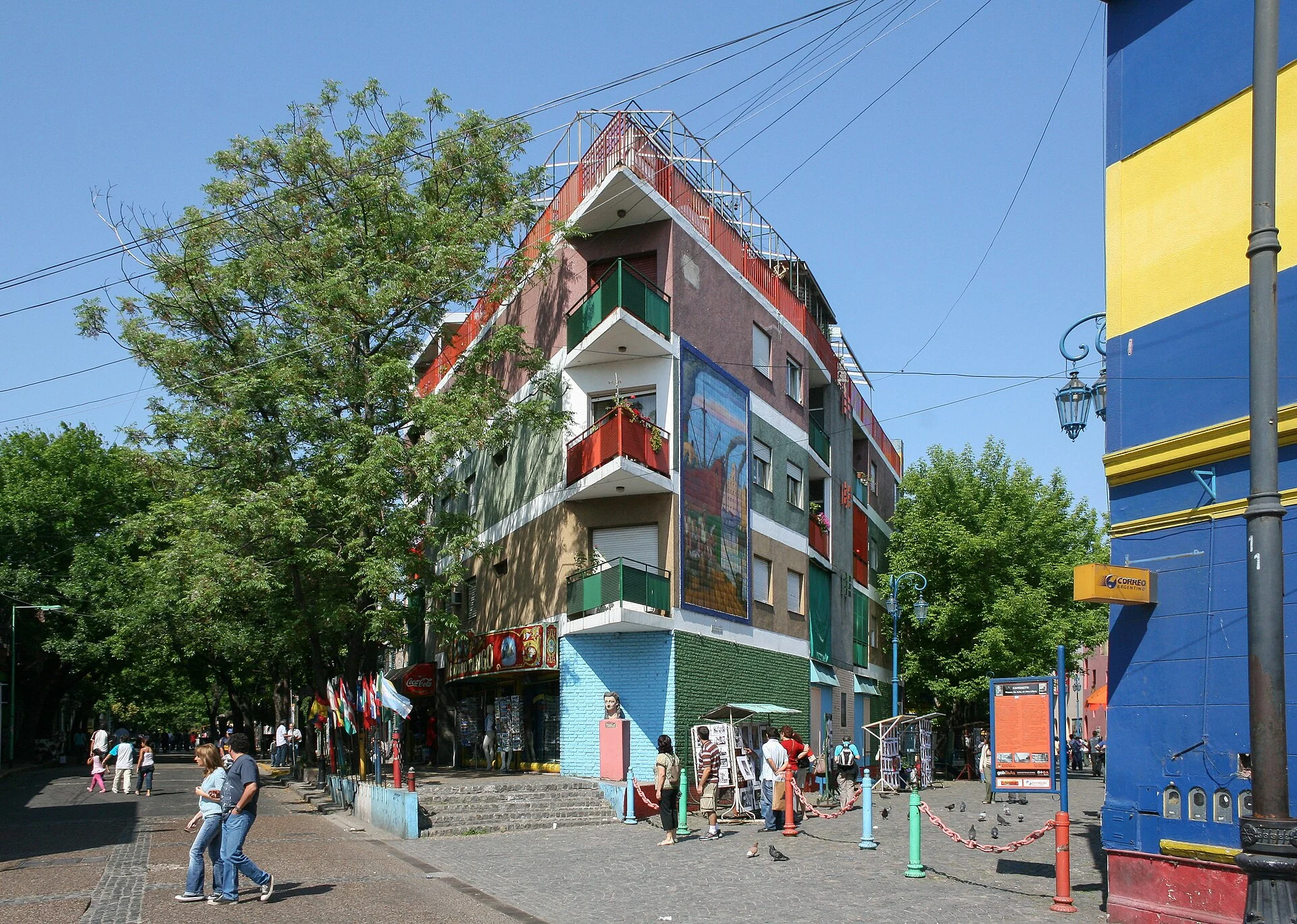 Bunt gestrichene Häuser an der Gasse Caminito in La Boca