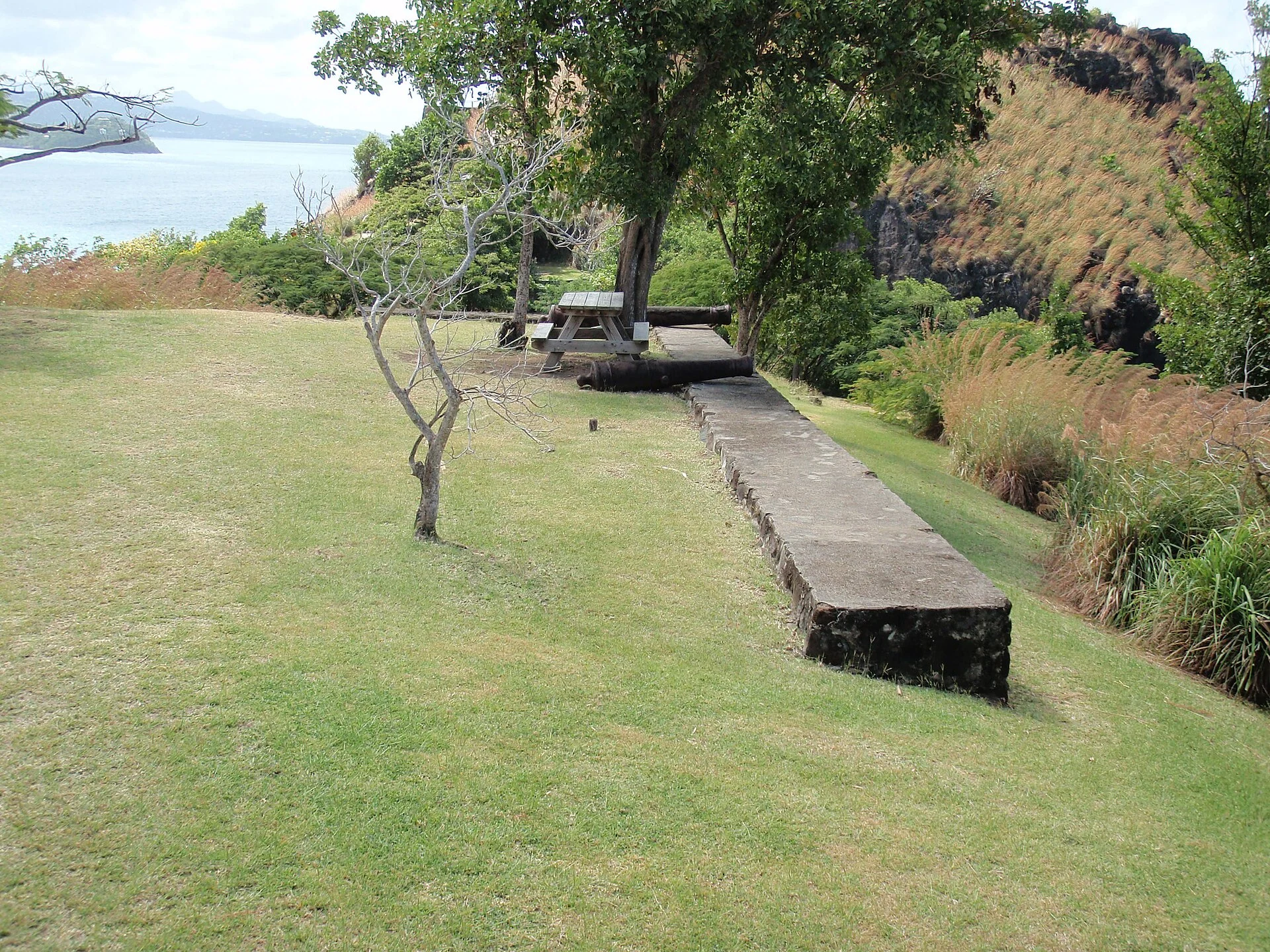 Die Geschützstellung Ridge Battery auf Pigeon Island, St. Lucia