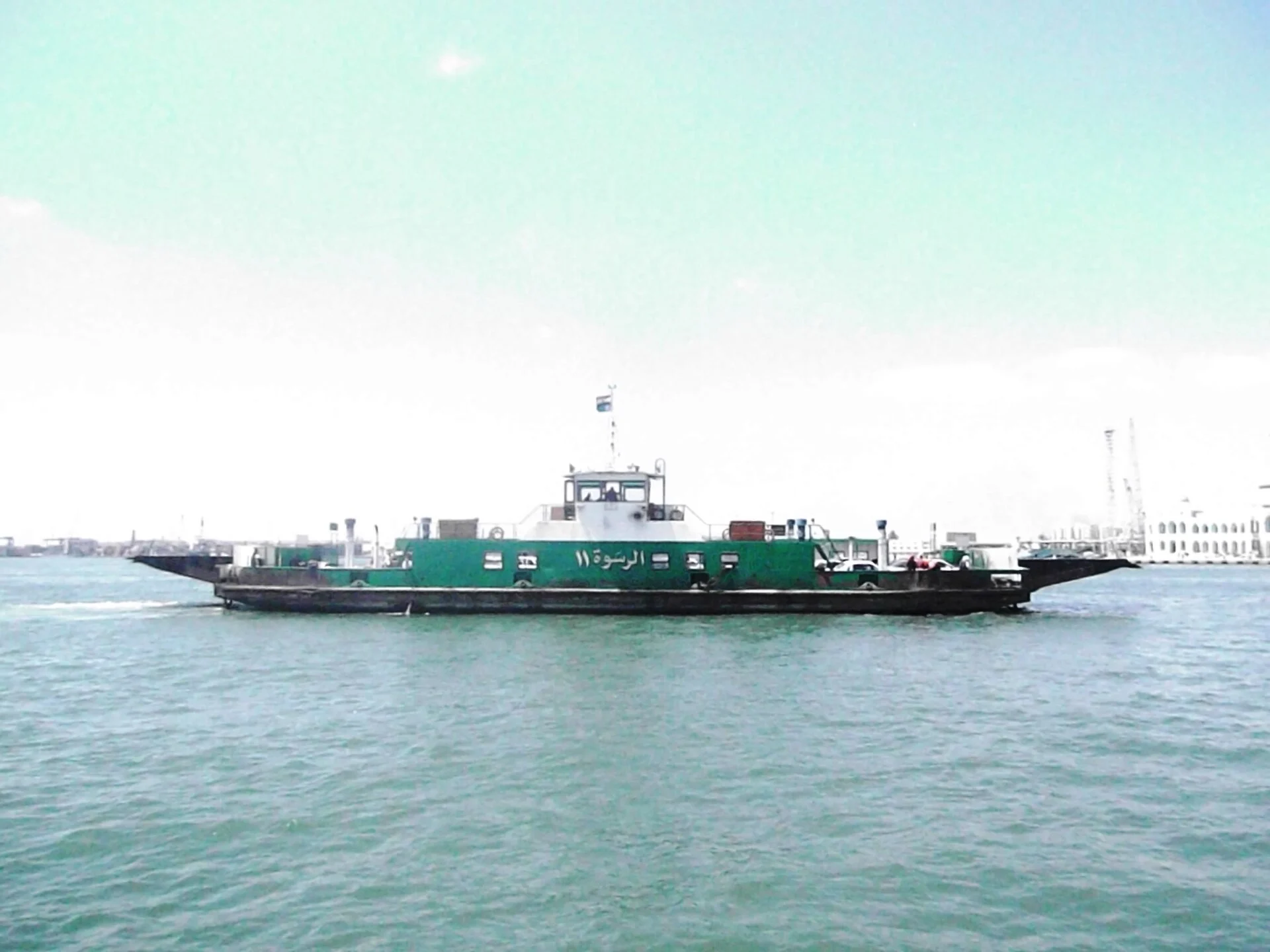 Die kostenlose Fähre über den Suezkanal nach Port Fuad