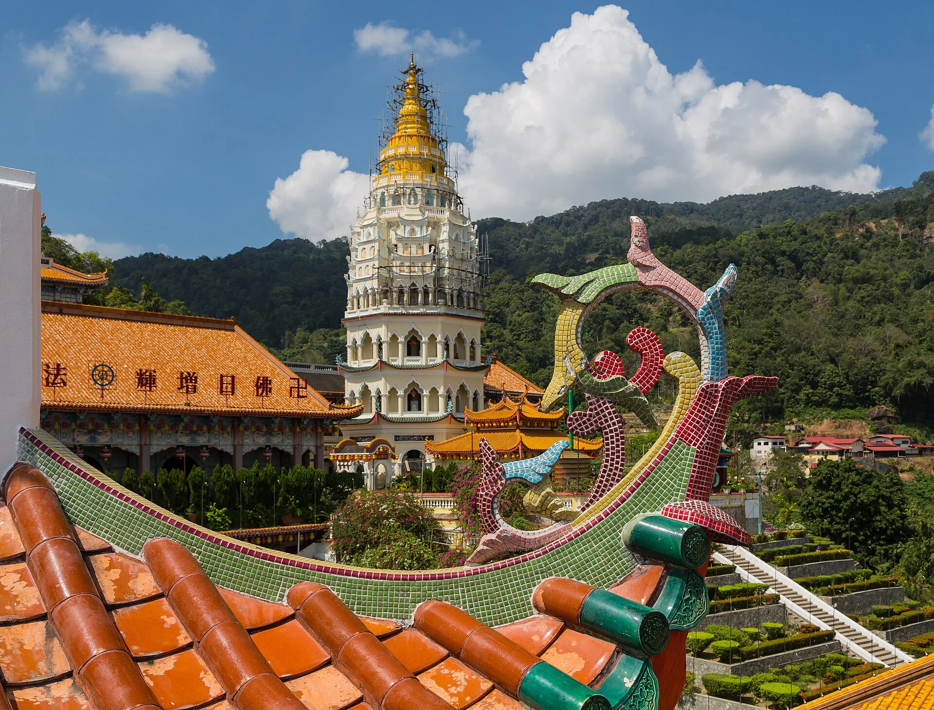 Die Pagode der zehntausend Buddhas im Kek Lok Si
